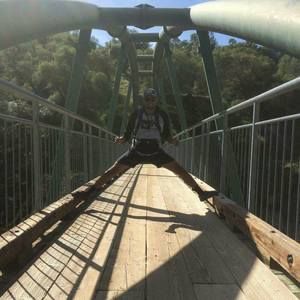 Meet your Posher, Victor